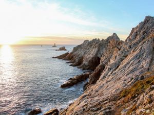 pointe-du-raz-fin-de-journee-4-foto-©-M.-Colin