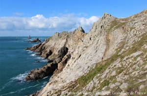 pointe-du-raz-©Pointe-du-Raz-en-Cap-Sizun-Grand-Site-de-France-1
